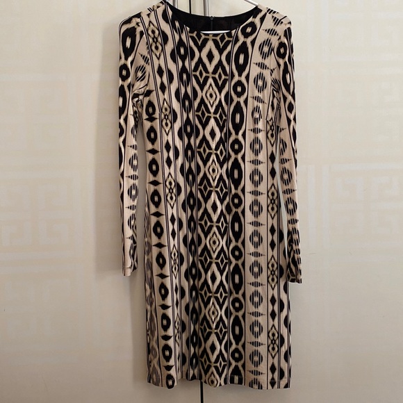 Beautiful Black and Cream Dress - Picture 1 of 2